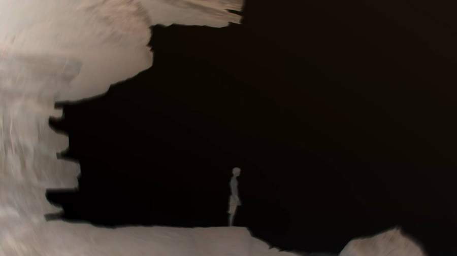 Waves Grip — still 14