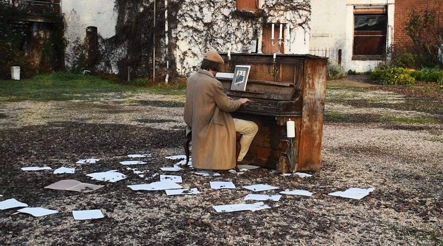 You Must Play With Emotion — still 4